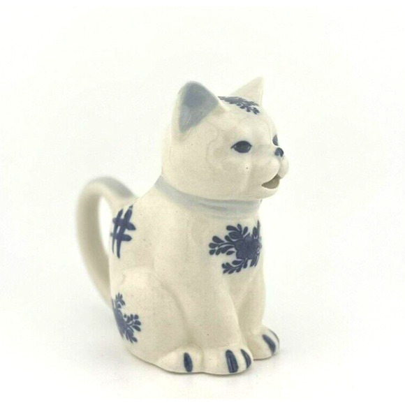 Vintage J.S.N.Y Philippines Porcelain Delft Style Blue White Cat Creamer 5" - Picture 10 of 11